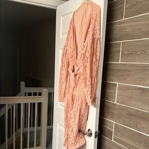 Elegant Lace Robe in Peach